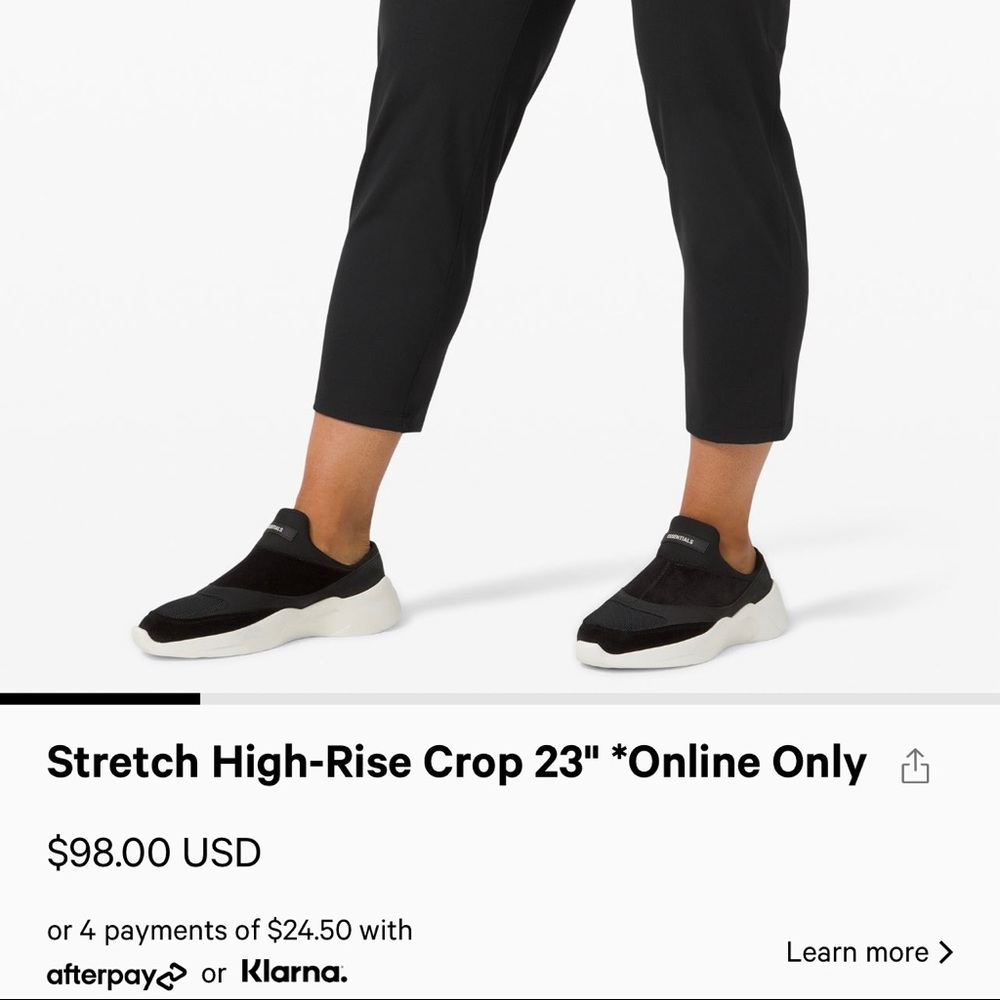 Lululemon stretch Crop 23”